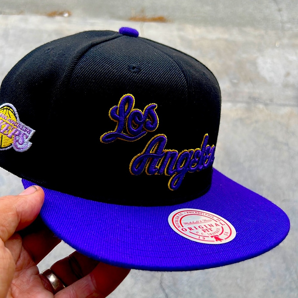 Men's Mitchell and Ness, Los Angeles Lakers, Hardwood Classics, snapback hat new